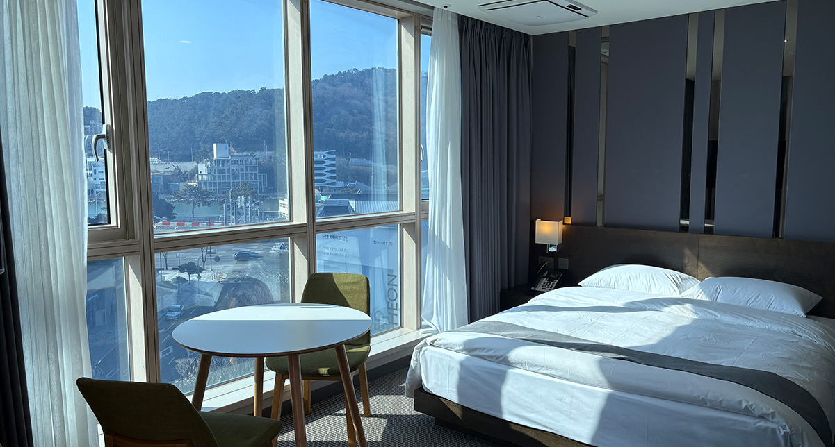 하이 디럭스 트윈